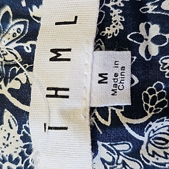 THML, SUMMER Blue and white dress with pink enbroidery medium. Y2K - Picture 7 of 11